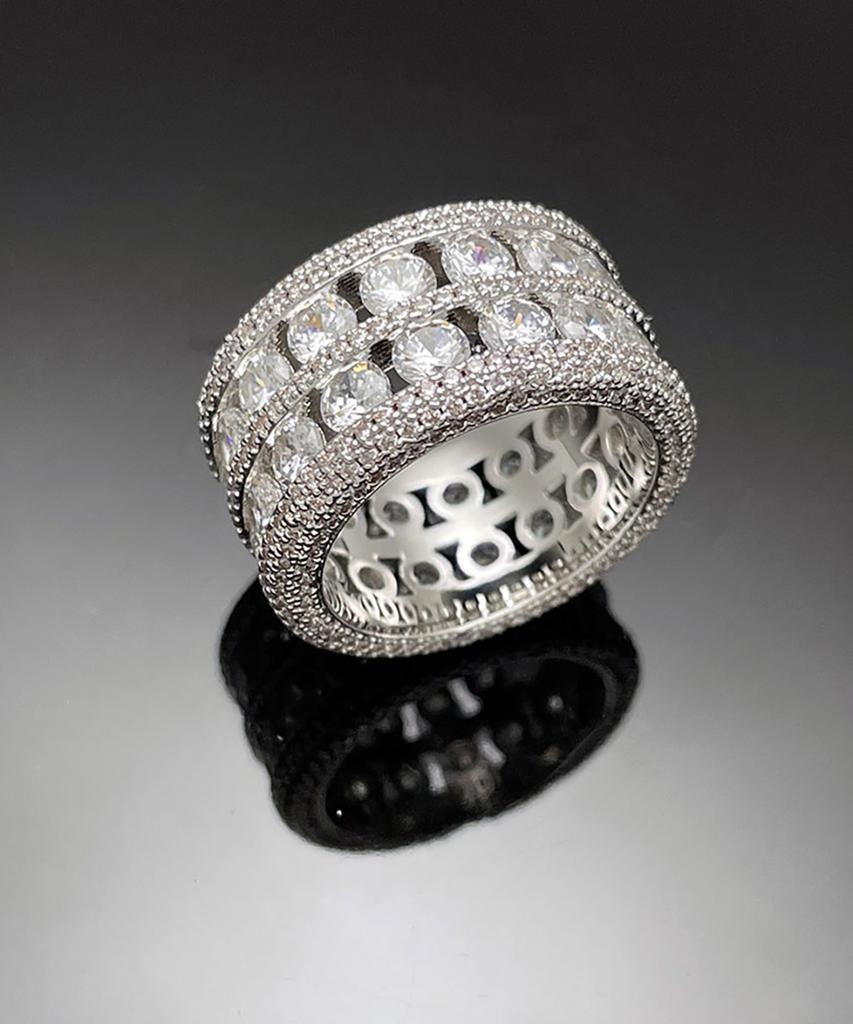 Wooing Colosseum Ring White Gold