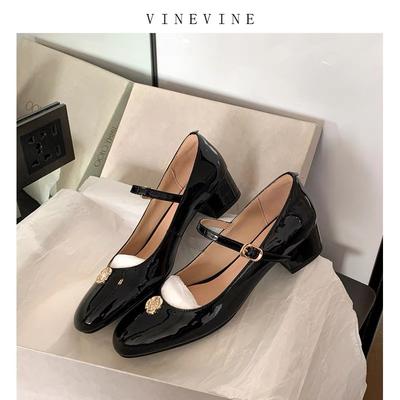 Французская камелия женские туфли Мэри Джейн 2025 новые металлические пряжки толстый каблук одинарные туфли женские весна и осень слово на высоком каблуке