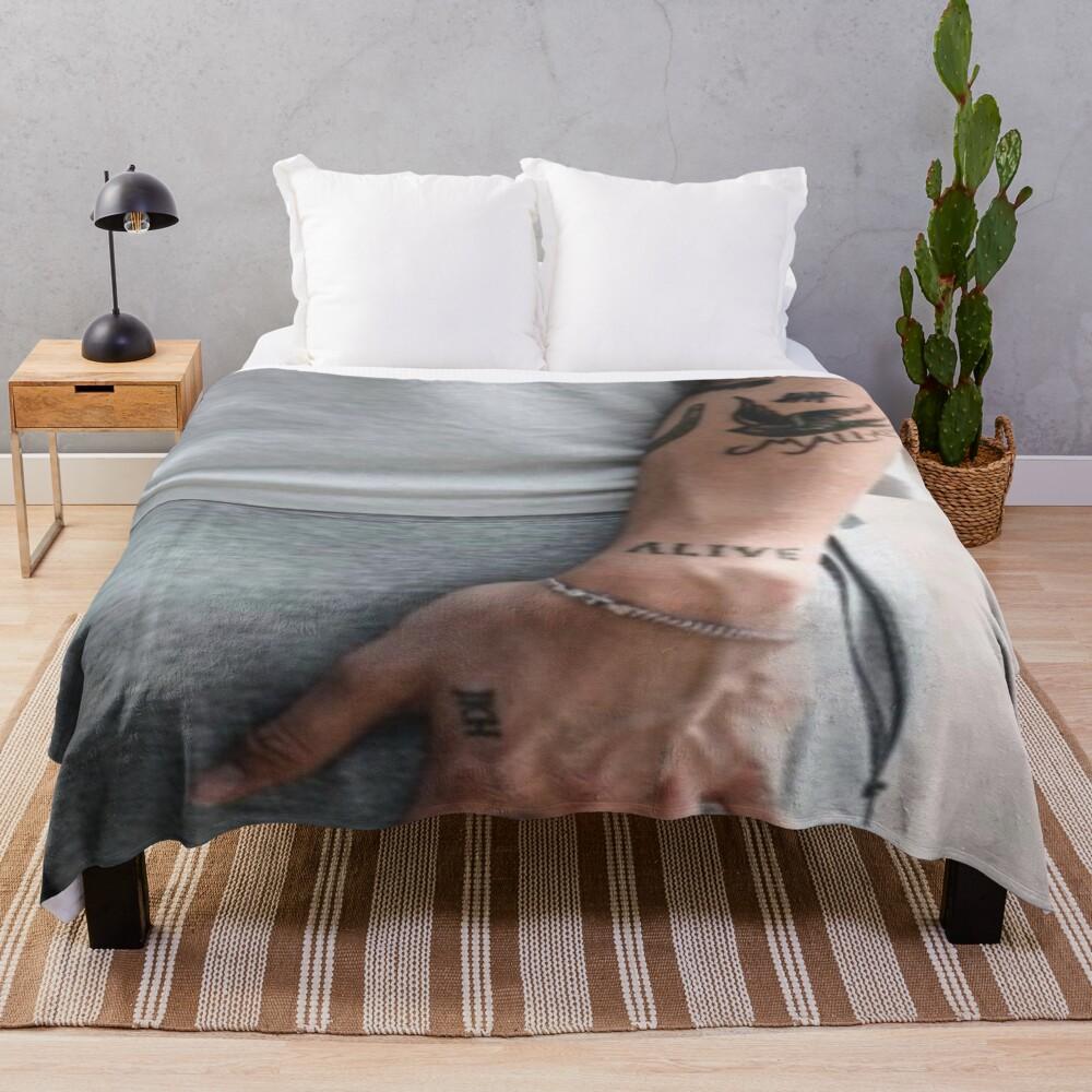 Calum hood's arm Throw Blanket