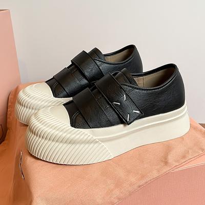 Женская обувь – Кроссовки