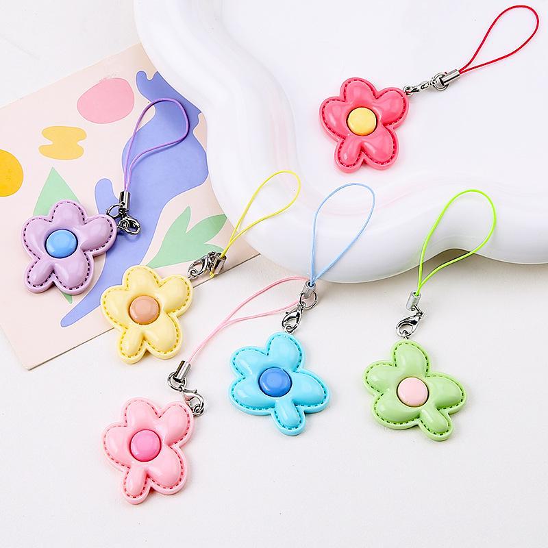 Five-Petal Flower Candy Color Keychain Pendant - DIY Handmade Jewelry Gift for Girlfriends