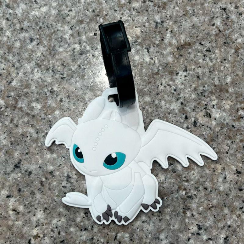 Dragon Taming Master Cute Toothless Boy Light Sha Card Pass Li Pai Travel Box Backpack Pendant Soft Plastic Creative Anti Loss