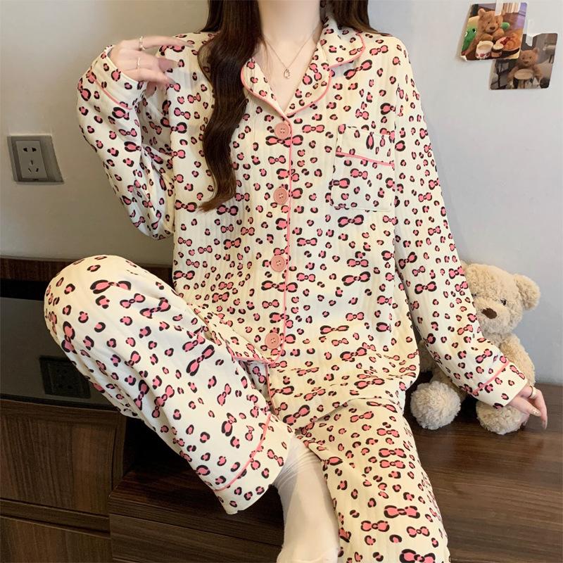 Korean version autumn and winter sweet striped cartoon ins wind air cotton sandwich warm pajamas set loungewear