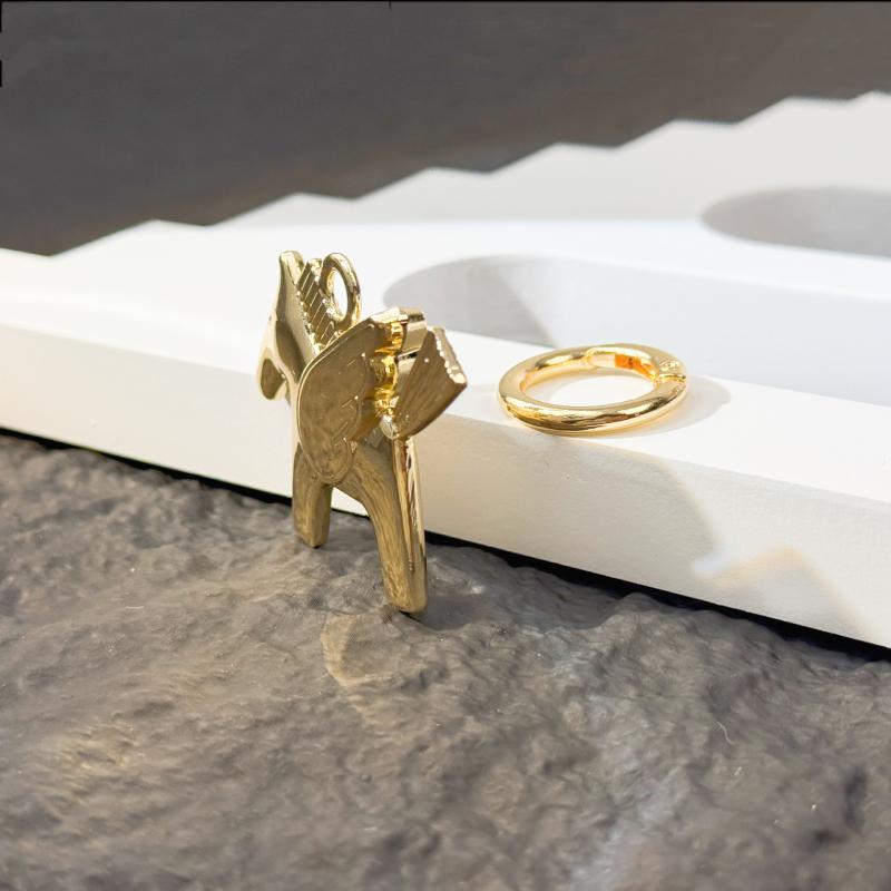 Exquisite Alloy Horse Keychain Pendant For Ladies Pegasus Bag Lock Ornaments Creative Bag Decoration Accessories Gifts