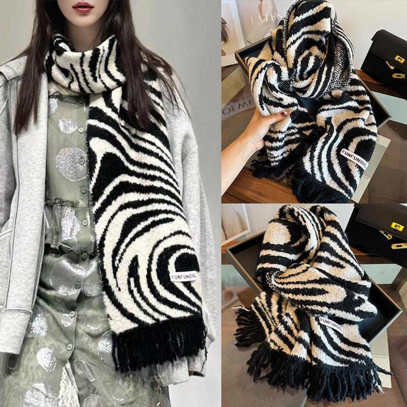 Zebra Pattern Scarf Female Winter Versatile Student New Fashion Scarf Thickened Warm Autumn and Winter Shawl