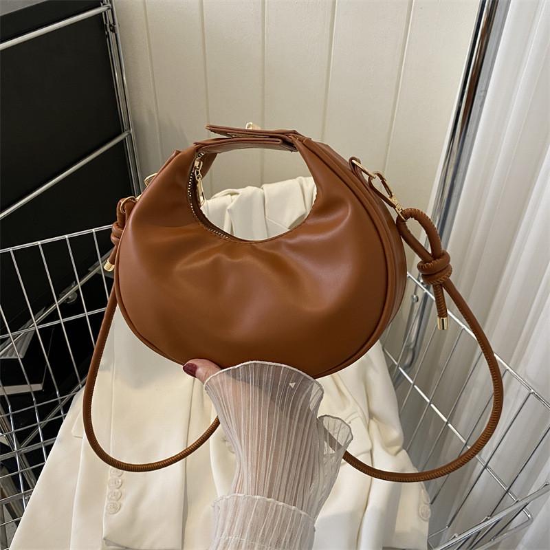 Fashionable Soft Pu Material Handbag 2023 Summer New Style Urban Simple Shoulder Bag