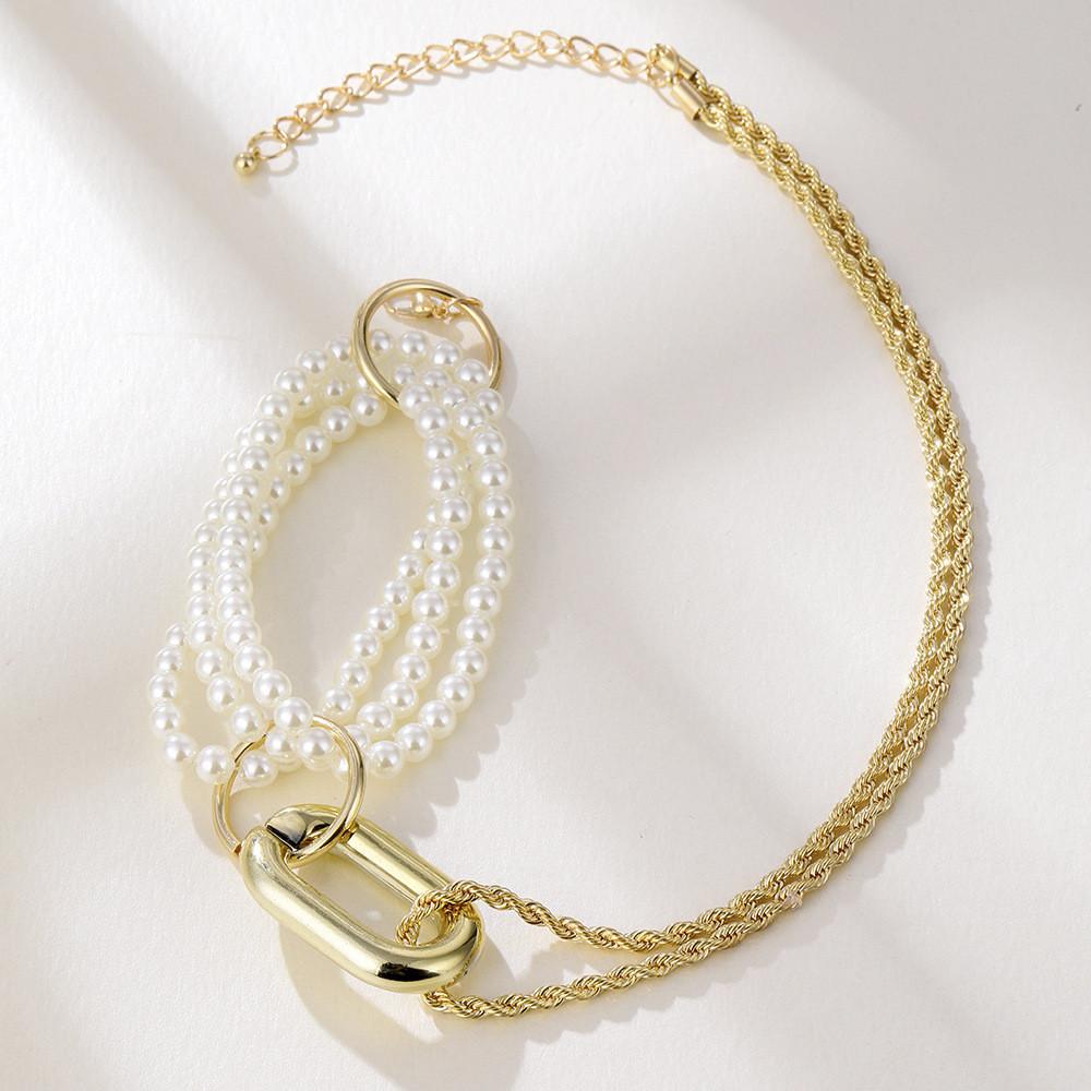 Chic Irregular Pearl And Alloy Necklace Perfect For Weddings And Travel Keepsakes
