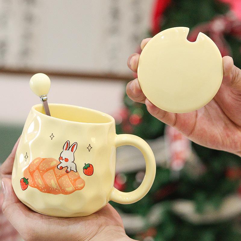 Керамическая кружка в кремовом стиле, чашка для питья воды высокой ценности, чашка с узором "щипок" с крышкой и ложкой, кофейная чашка, милая чашка для подарка на мероприятие
