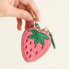 Милый мини кошелек для монет из ПУ кожи с клубничкой, брелок, практичный мини кулон в форме фрукта, сладкие украшения для рюкзака