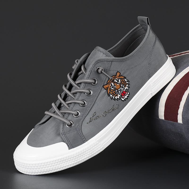 Мужские туфли из ткани Canvas, зонтичная ткань Ice Silk, дышащая тканевая обувь с низким верхом, на шнуровке, с мягкой подошвой, с вышивкой, модные повседневные туфли для мужчин