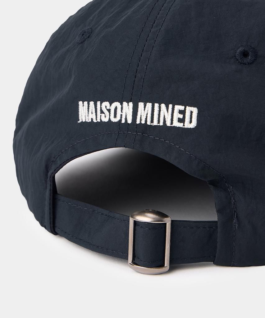 MAISON MINED Нейлоновая кепка тракер темно-синяя