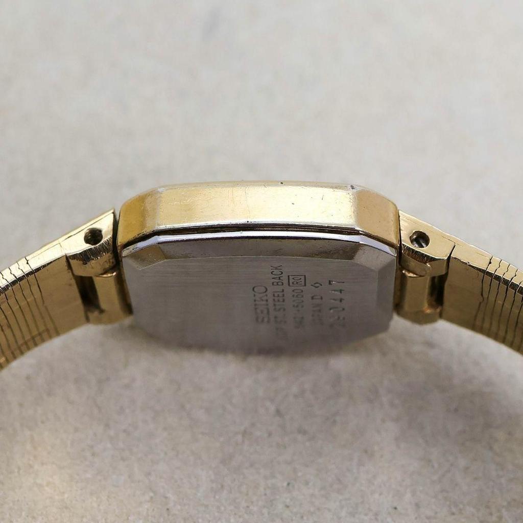 [USED] Working SEIKO Square SGP Women's Watch with Battery and Bangle 740