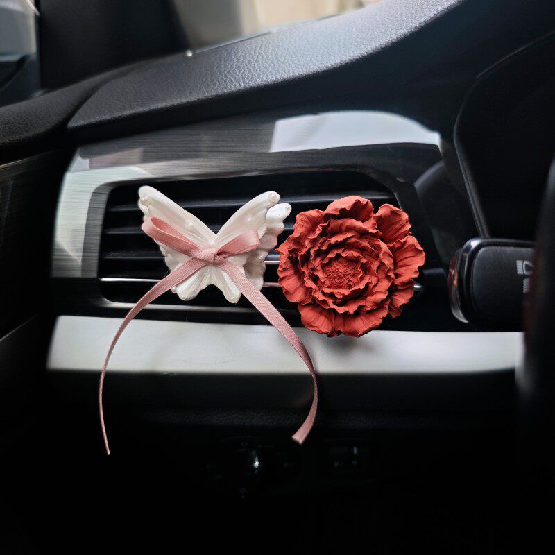 Diffusing Stone Rose Flower Car Fragrance Pendant Pearl Butterfly Air Vent Decoration Car Fragrance Ornament Gift