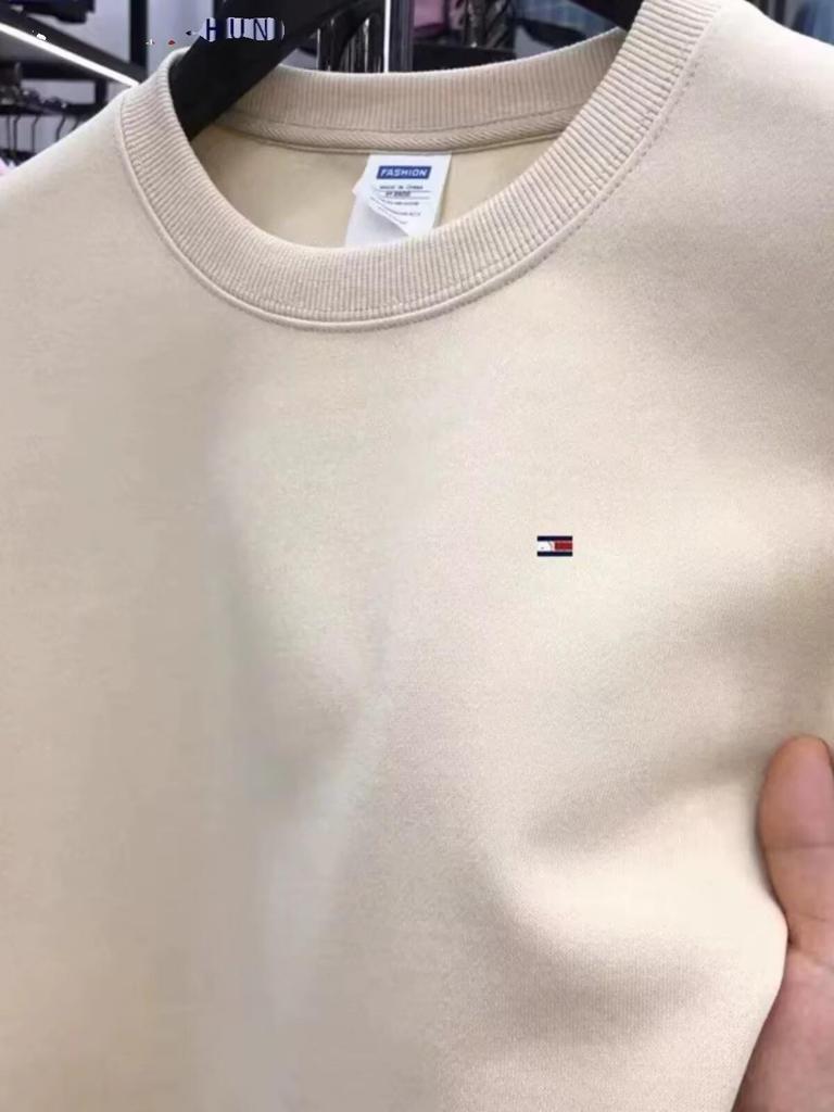 Tommy Men's Cozy Fleece-Lined Winter Hoodie: Warm Round Neck Pullover