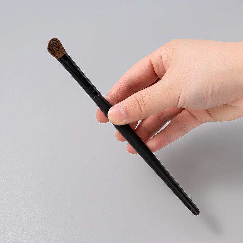 Professional Soft Eyeshadow Brushes Precision Contour Brush Round Tip For Nose Contour Highlight Makeup Tool