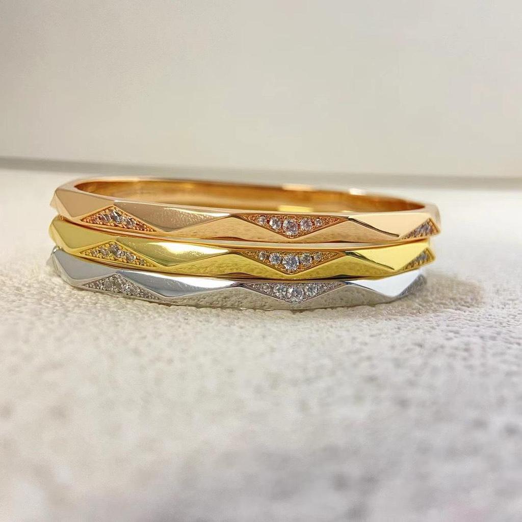 Элегантный браслет из золота с бриллиантами в стиле легкой роскоши 2025 года - Парный стиль