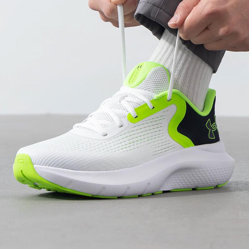 Under Armour Мужские беговые кроссовки 3028256-101
