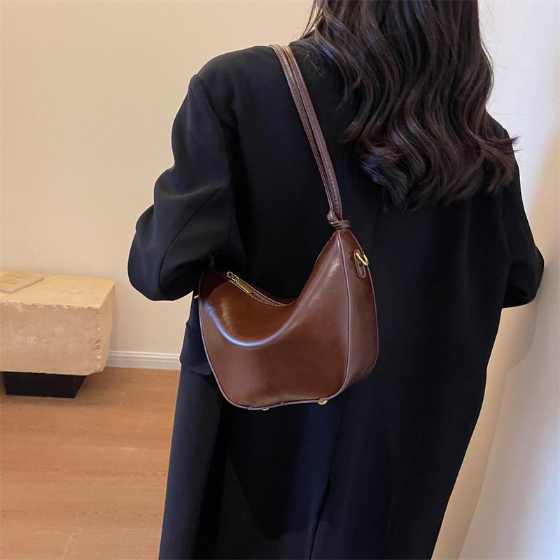 Ielgy Large-Capacity Casual High-End Sense One-Shoulder Messenger Bag La