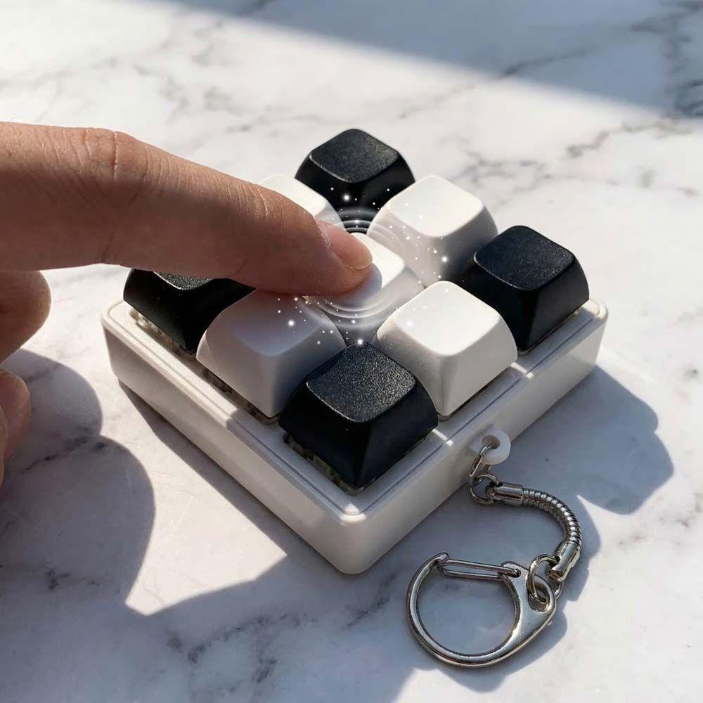 Mechanical Keycaps Decompression Keyring 9 Keyboard Stress Relief Pendant  Anti Stress