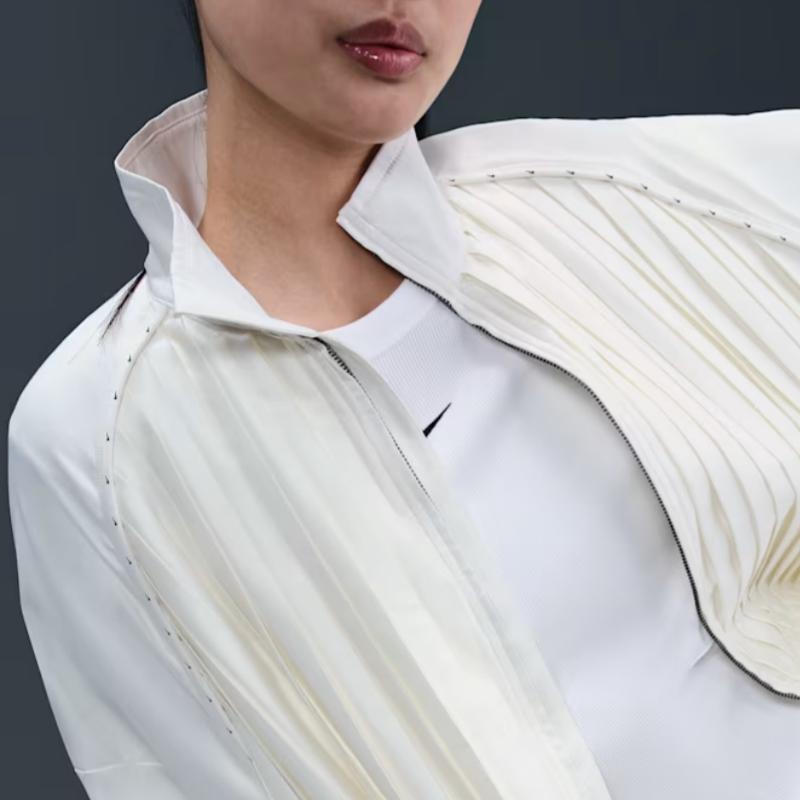 Nike Коллекция спортивной одежды Swoosh SS25 Модная повседневная куртка Женская куртка HJ0518-133