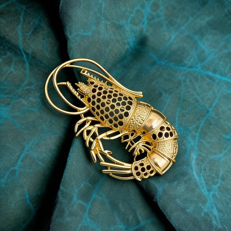 Women's Ocean Style Brooch 1Pcs Retro Metal Butterfly Embossed Pin with Lobster Detail for Dress Bag Scarf