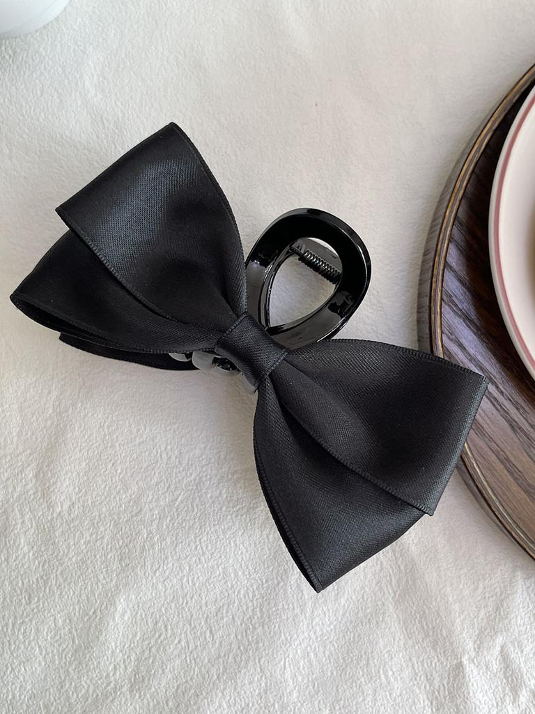 Seasonal Refreshing Edition Black Bow Clip Headwear Women's Large Hair Clip Versatile for Daily Use, Beautiful and Safe