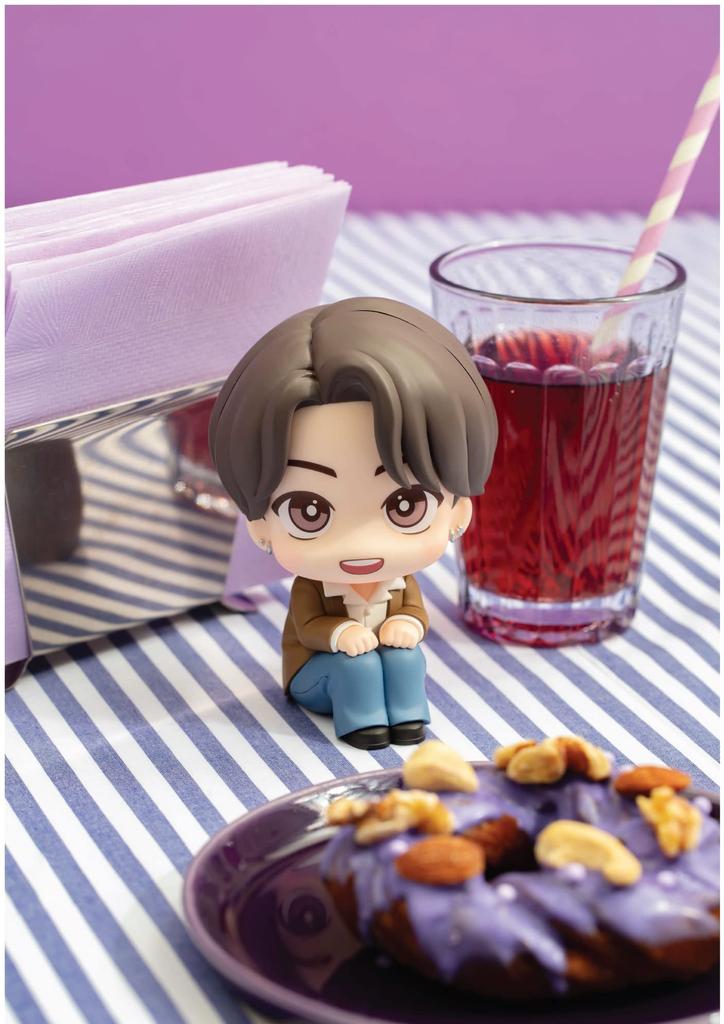 Фигурка Rukup TinyTAN Dynamite Kook Jungkook полноцветная 10 см BTS ver. Jung прибл.