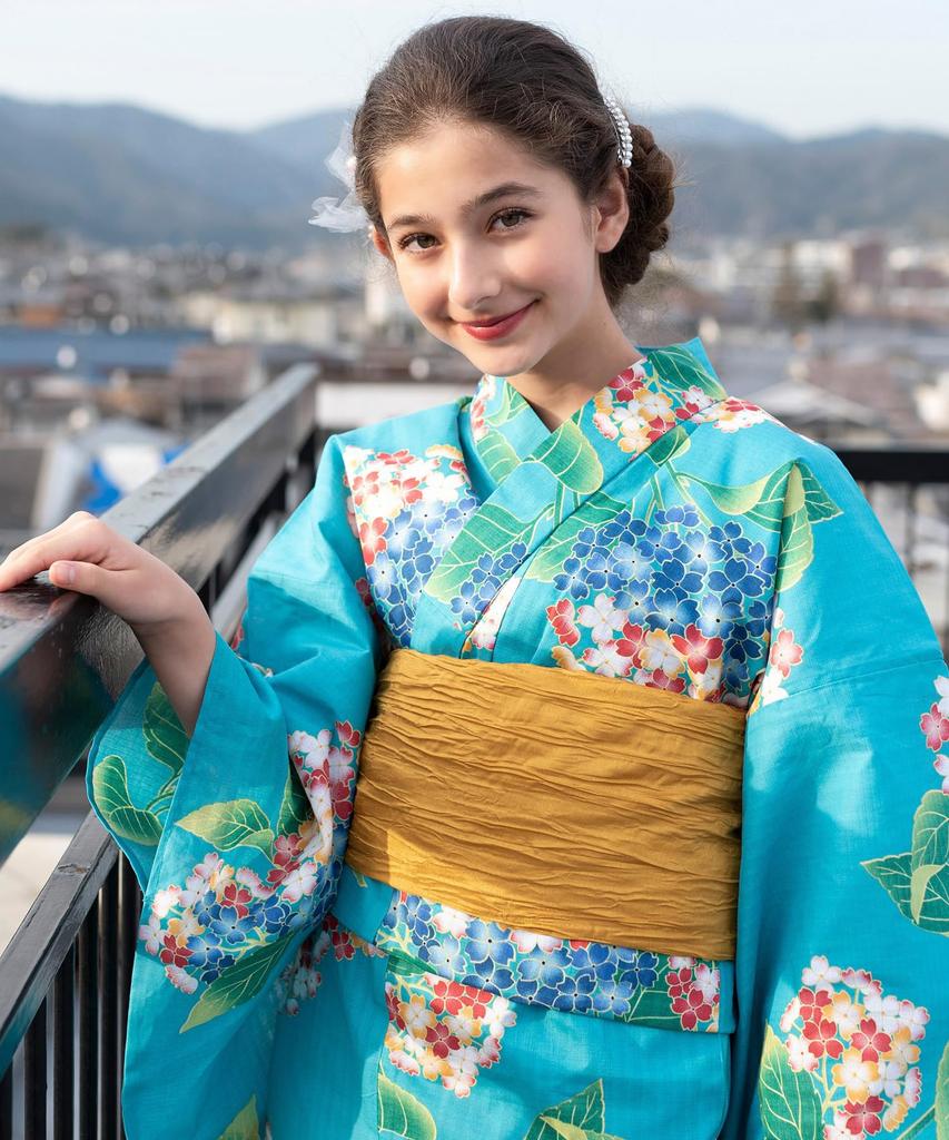 Комплект юката для подростков, ретро, с переплетением, комплект из 3 предметов, Heiko C для девочек летом [KYOETSU] (Юката, Оби, Гета) (150см, 2.Гортензия Скай)