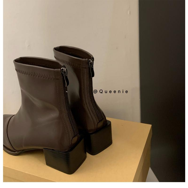 Мода Новые 2024 Эластичные носки Сапоги Женские Модные Ботильоны На Высоком Каблуке Толстый Каблук Квадратный Носок Короткие Сапоги Женские Ретро Ботильоны На Молнии