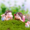 2Pcs Cute Lovers Boy Girl Lying On Front Miniature Garden Bonsai Dollhouse Decor