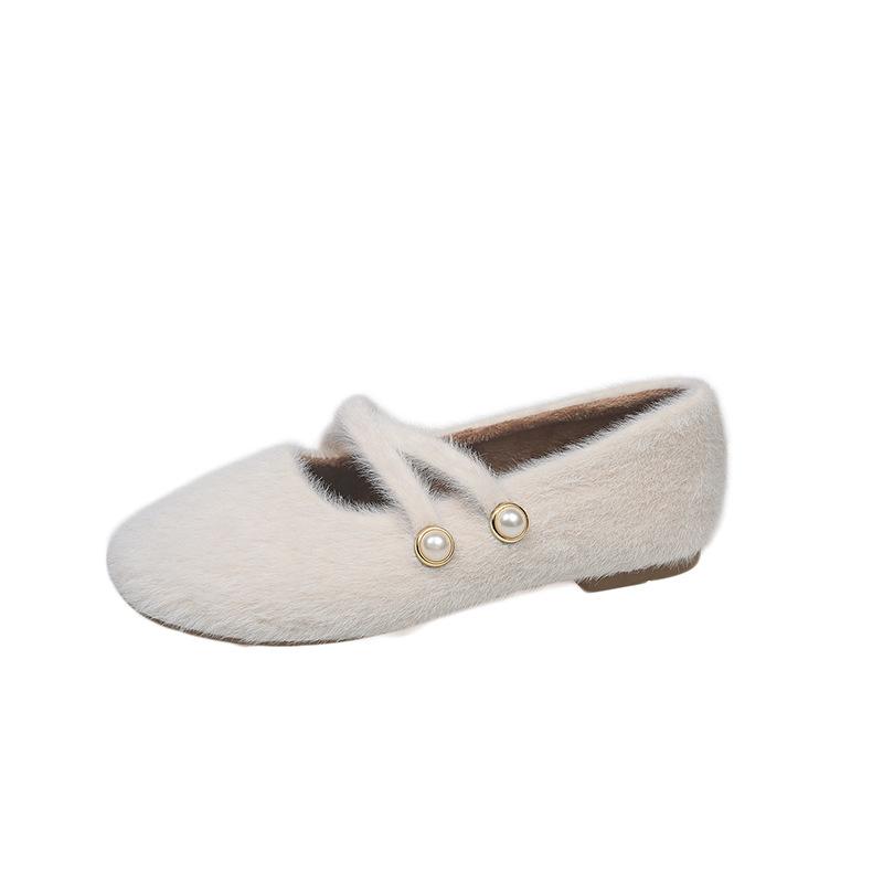 Autumn and winter large size new French pearl small fragrant wind shallow mouth Doudou cotton shoes women's velvet Mary Jane Mao Mao shoes