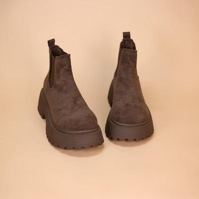 Женские ботильоны до середины икры в европейском стиле на толстой подошве и с увеличивающим рост дизайном, осень-зима 2025