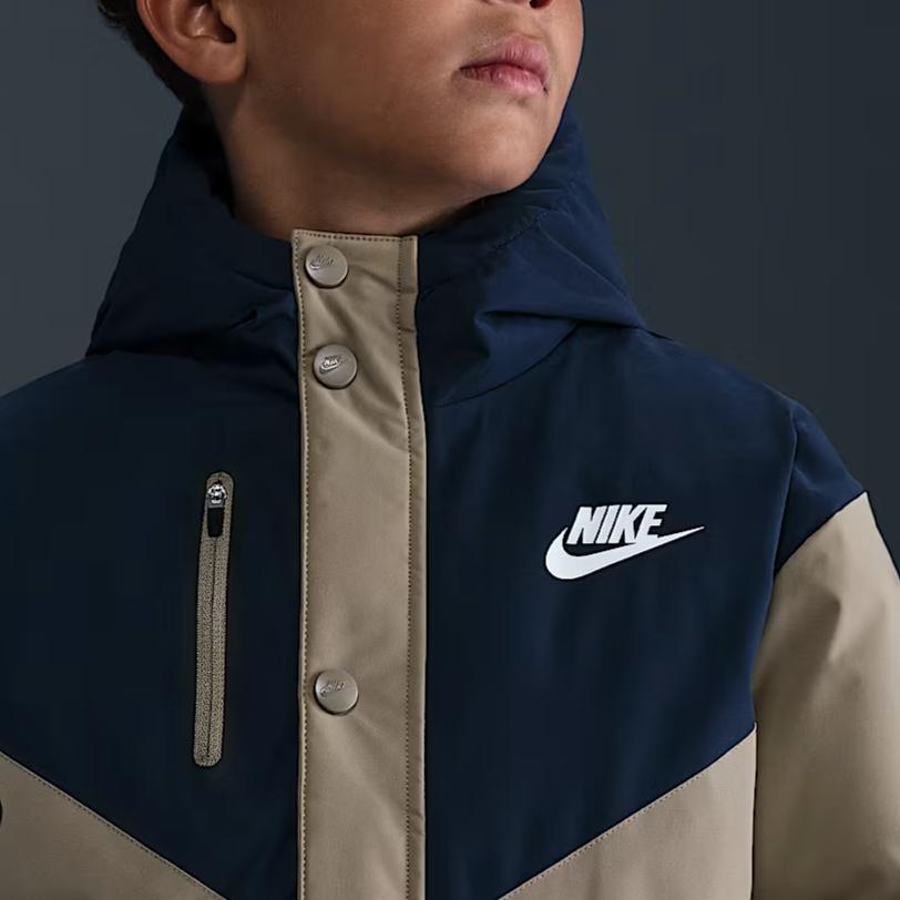 Nike Детские пуховики с капюшоном, умеренно ветрозащитные, IQ9990-247