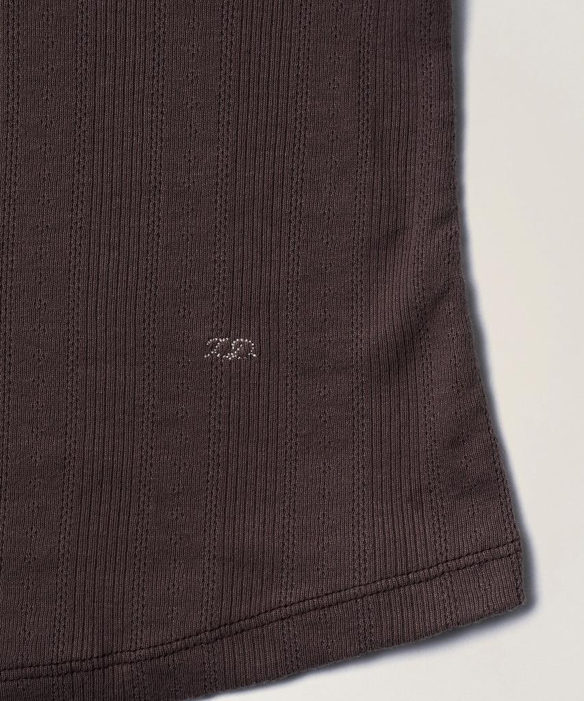 TTUDEMENT Eyelet Henley T-Shirt_Brown