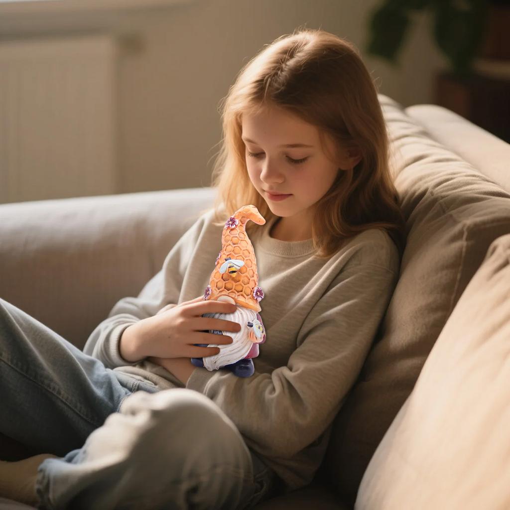 Bee Gnome Decorations Indoor Home Table Decor Cute Bee Gnome Figurines Gifts 7.5'' Resin Bee Gnome Figurine Holding Honey Jar Outdoor Decoration