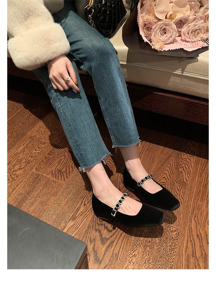 Винтажные французские туфли Мэри Джейн из замши с квадратной головкой, толстым каблуком и замшевым узором в виде ромба