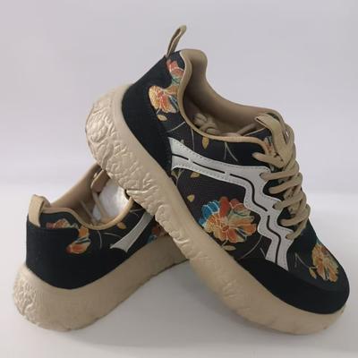 Новая платформа папины кроссовки трендовые универсальные повседневные кроссовки большой размер маленькая цуйхуа девочка