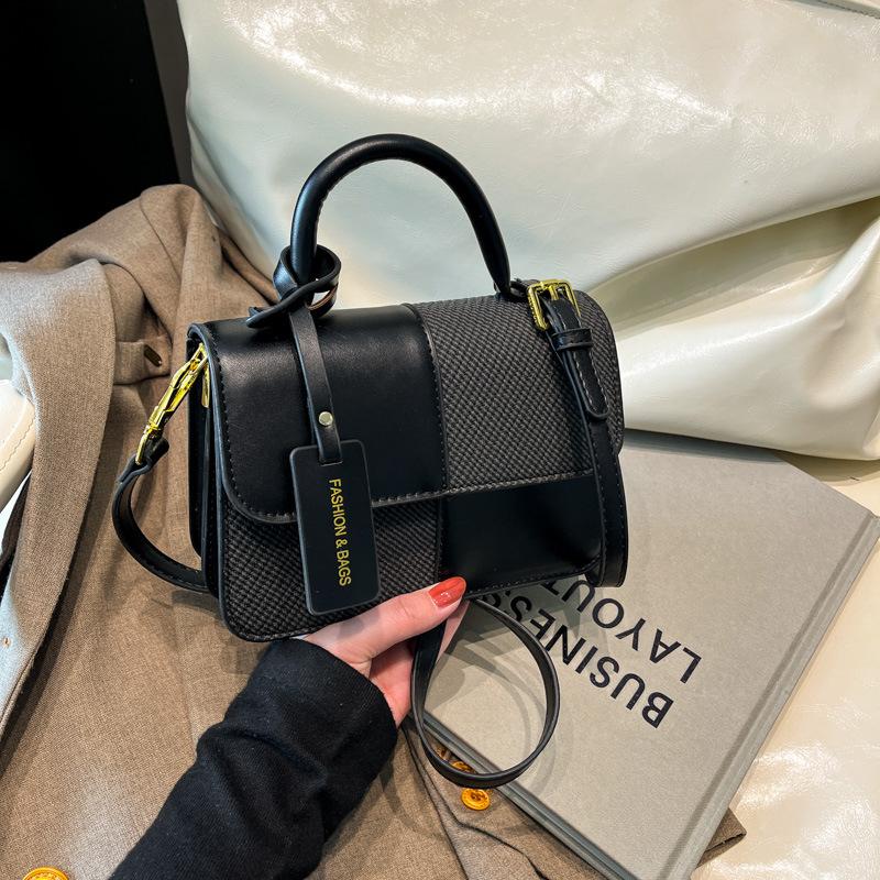 2025 new contrasting color retro portable small square bag female Sen Meng fashionable texture shoulder bag personalized commuter messenger bag