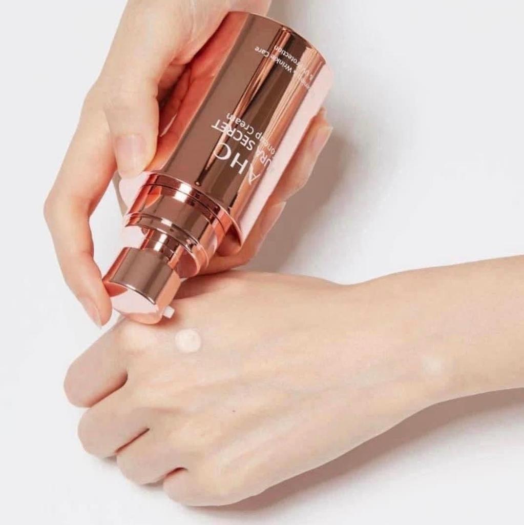 AHC Aura Secret Tone Up Cream SPF 30 PA++ 50ml (Glowing & Moisturizing)