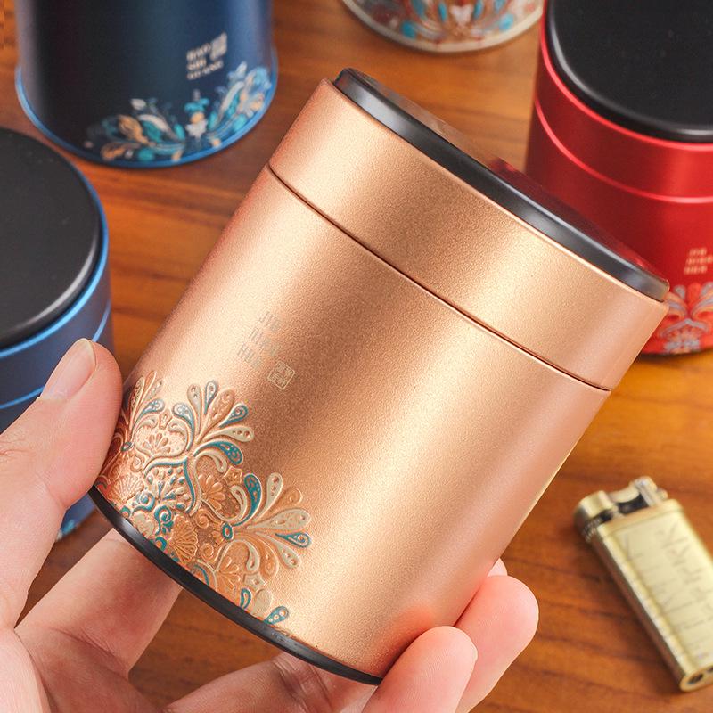 Creative Metal Waterproof Cigarette Case - Large Capacity Smoking Accessory