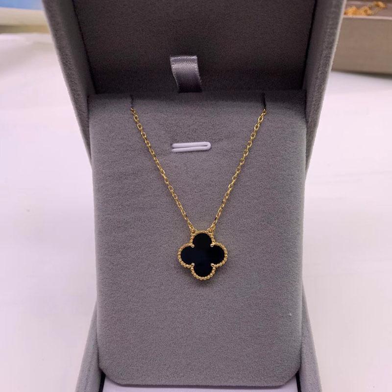 Легкое роскошное ожерелье с подвеской в виде четырехлистного клевера, рябчика, красного агата и малахита на золотой цепочке