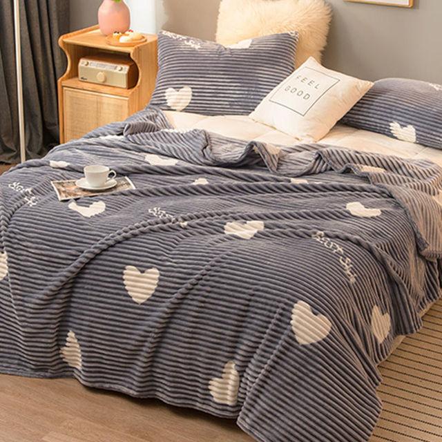 Blanket Thickened Coral Fleece Blanket Nap Quilt Flannel Sheets Office Lunch Break Air Conditioner Milk Velvet Quilt Keep Warm