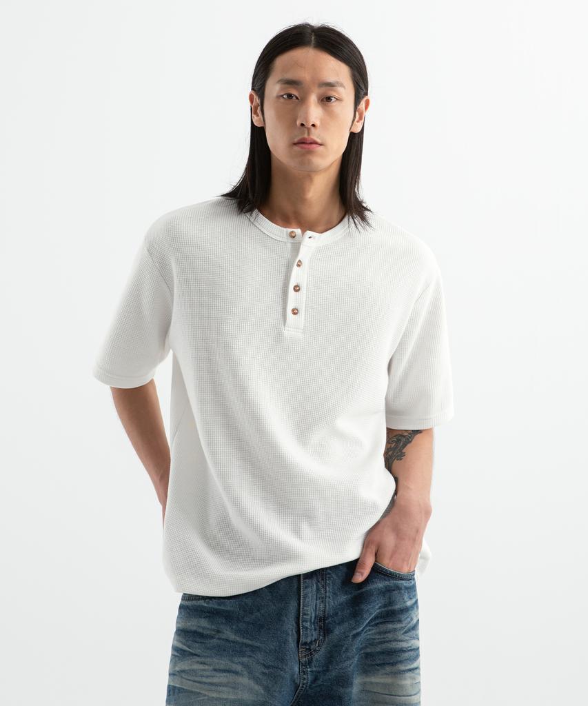 БРЕНСОН (вафельный) Свободная вафельная футболка-henley с коротким рукавом (4 цвета)