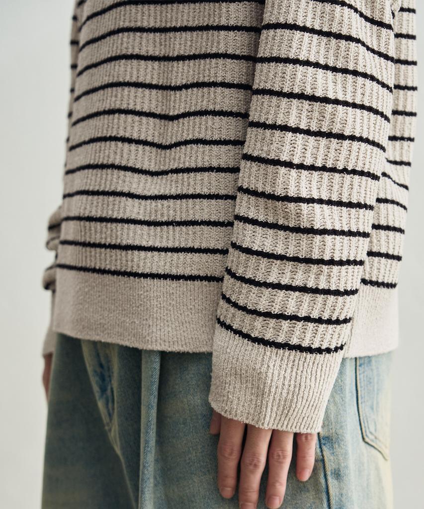 ROTEMBER Low Stripe Henley Neck Crop Knit [Cream Beige]