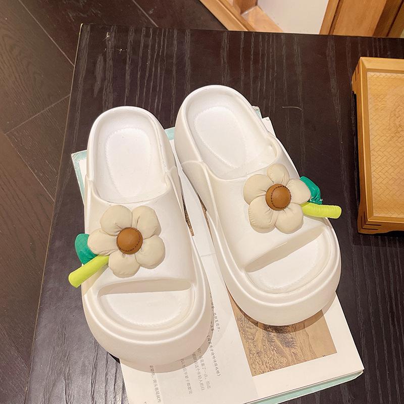 Fashion Cute Flowers Soft Beach Slippers Female 2024 Thick Bottom Home Outside Wear Flip-flops Non-slip Comfort Summer Zapatos Mujer