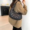 Fashion Diamond Shoulder Bag Women's Winter New Casual Solid Color Messenger Bag Simple Personalized Dumpling Bag Women