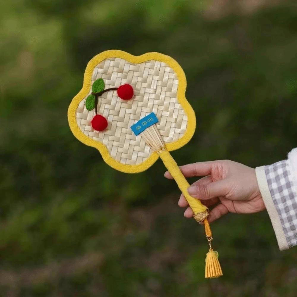 Vintage Portable Fan Flower Shaped Cooling Fan Creative Straw Fan  Home Decor
