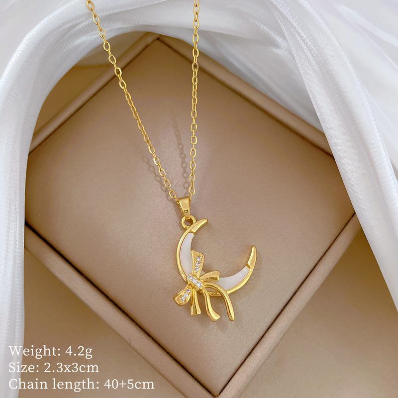 Copper Micro-Inlaid Love Light Luxury Temperament Gorgeous Full Diamond Necklace Female Versatile Collarbone Chain Titanium Steel