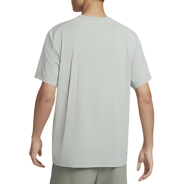Nike Футболка мужская изумрудно-зеленая HJ7008-370