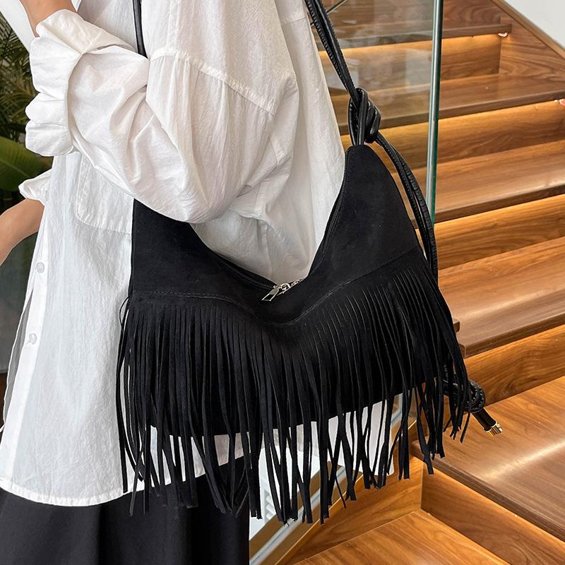 Большая вместительная ретро-сумка-тоут, новая модная и стильная сумка через плечо, сумка-ведро с кисточками Ins Niche